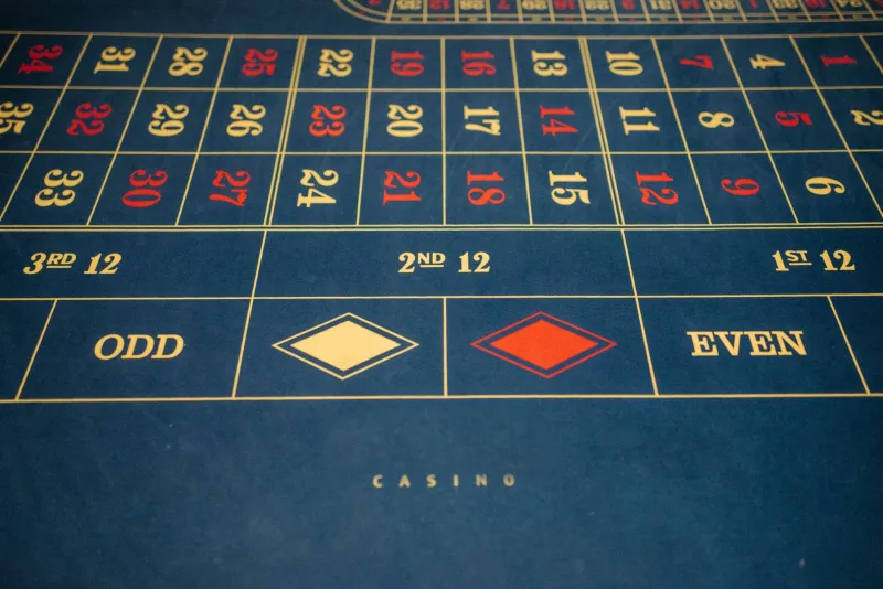 Different Math, Different Money: How Asian Betting Markets Flip the Risk Script on Western Casinos