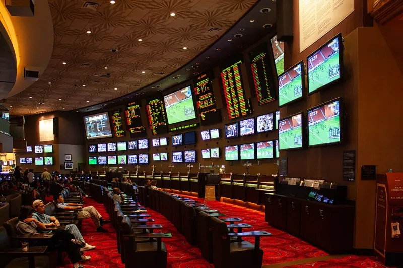 Live and Loaded: How to Profit From the Speed Gap in Asian In-Play Betting Markets